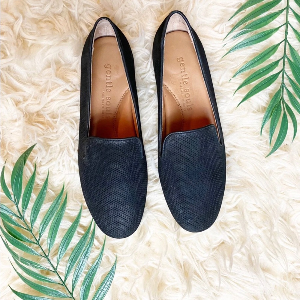 Gentle Souls by Kenneth Cole Eugene